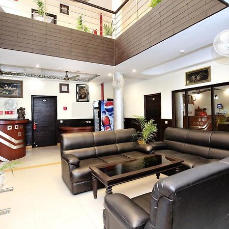 Hotel City Paradise Chandīgarh Εξωτερικό φωτογραφία